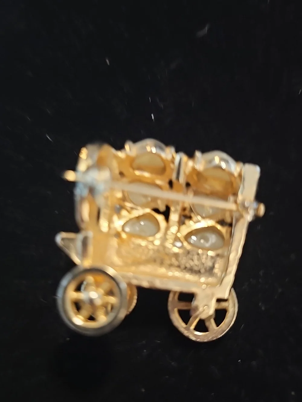 Gold Pearl Cart Brooch – Women's Fashion Jewelry